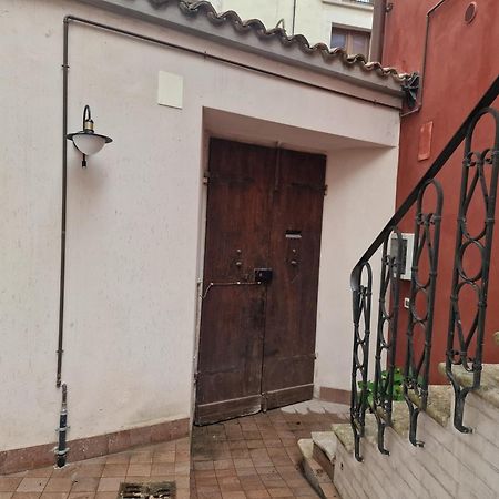 Vagabondando Travel House Villa LʼAquila Kültér fotó