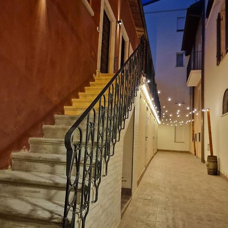 Vagabondando Travel House Villa LʼAquila Kültér fotó
