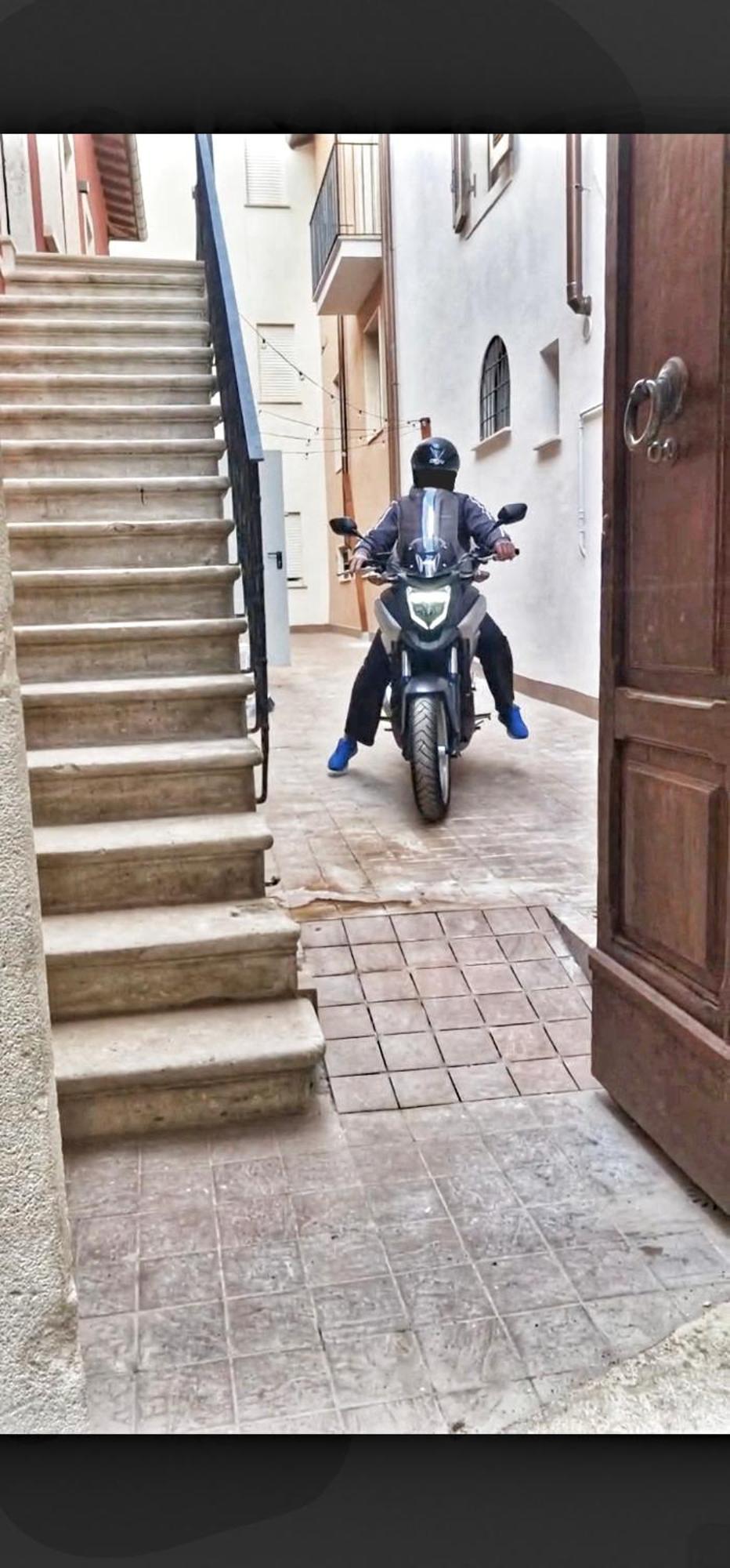 Vagabondando Travel House Villa LʼAquila Kültér fotó